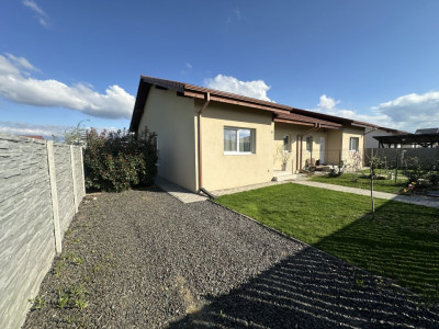 Duplex de inchiriat cu 3 camere in Mosnita - ID C7986