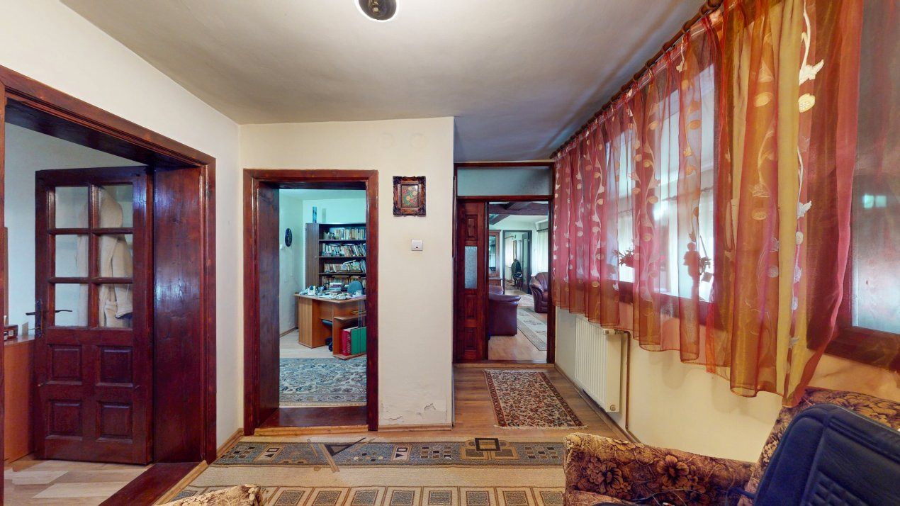 COMISION 0% O casa cu istorie si suflet 250 Mp si 1600 mp de gradina - V7977 12, foxfort.ro