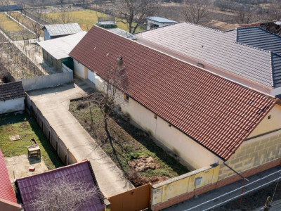 COMISION 0% O casa cu istorie si suflet 250 Mp si 1600 mp de gradina - V7977