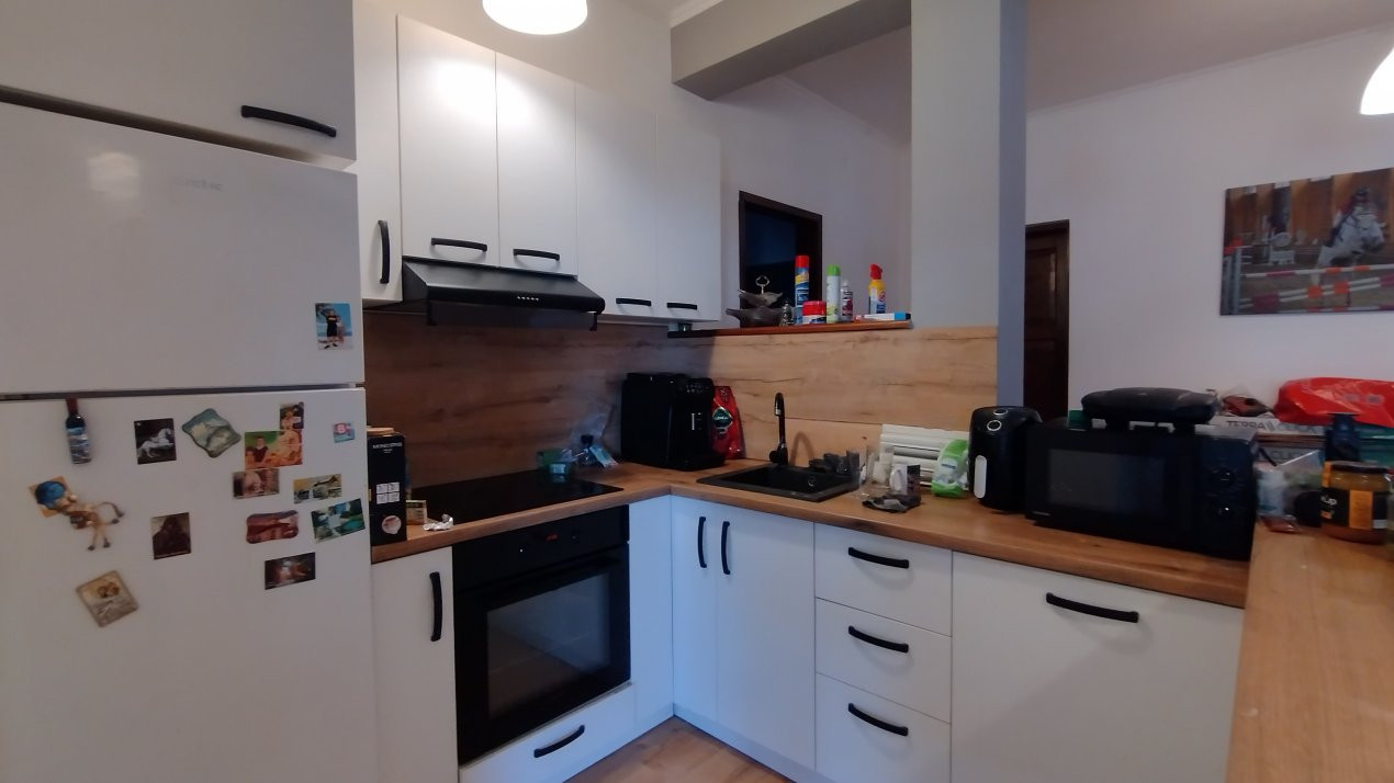 COMISION 0% Casa individuala 8 camere, Sacalaz - Pivnita, teren 1198 mp, asfalt 3, foxfort.ro