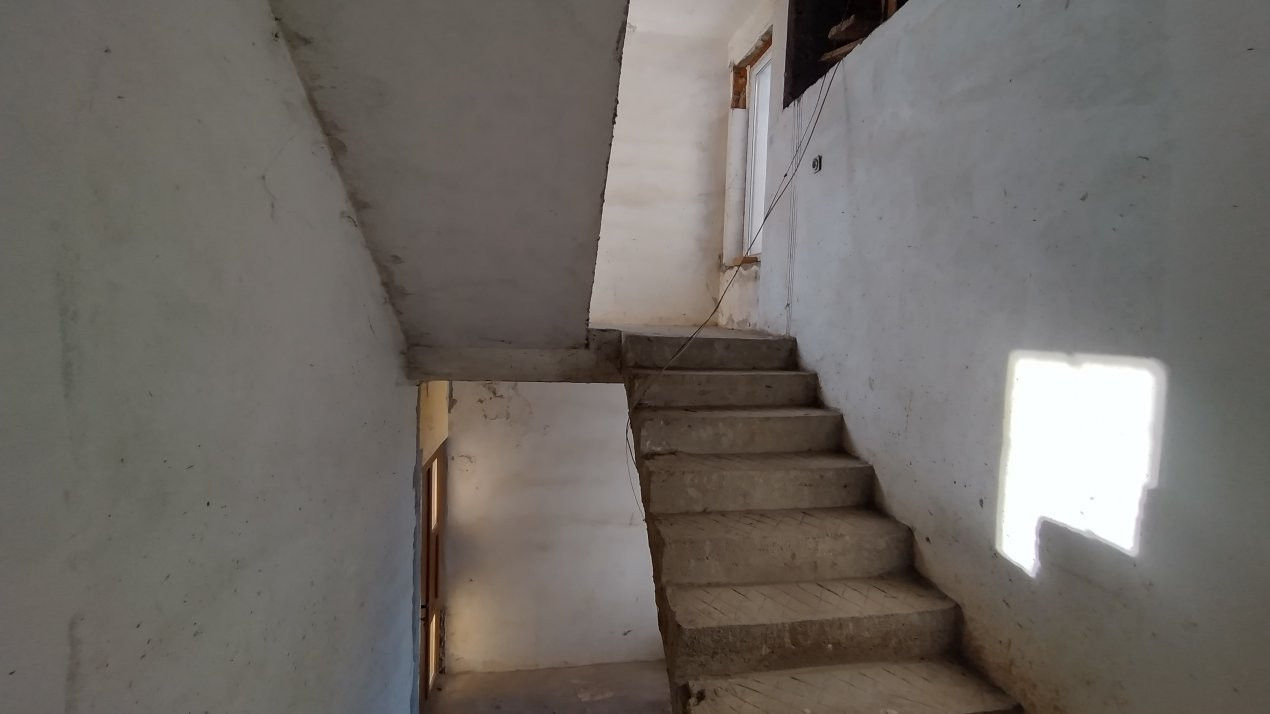 COMISION 0% Casa individuala 8 camere, Sacalaz - Pivnita, teren 1198 mp, asfalt 21, foxfort.ro