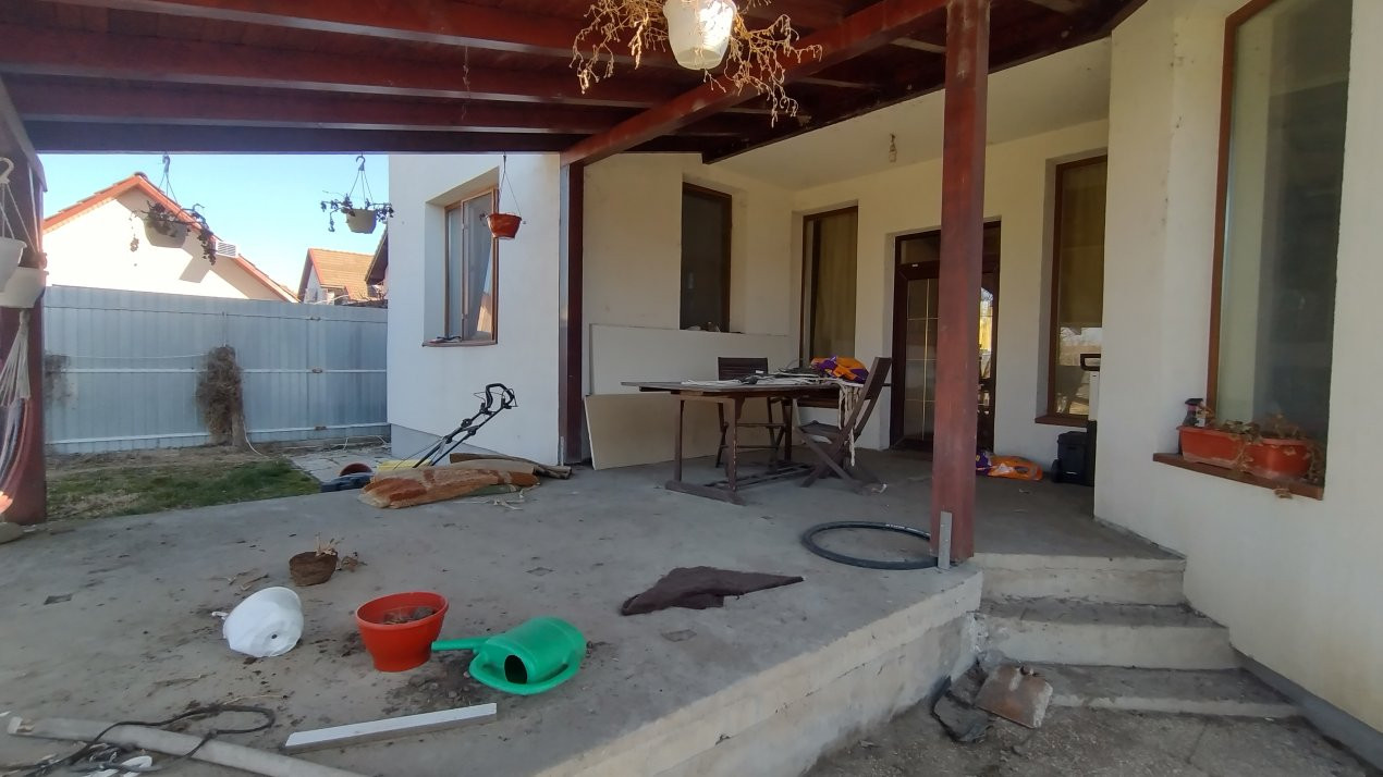 COMISION 0% Casa individuala 8 camere, Sacalaz - Pivnita, teren 1198 mp, asfalt 35, foxfort.ro