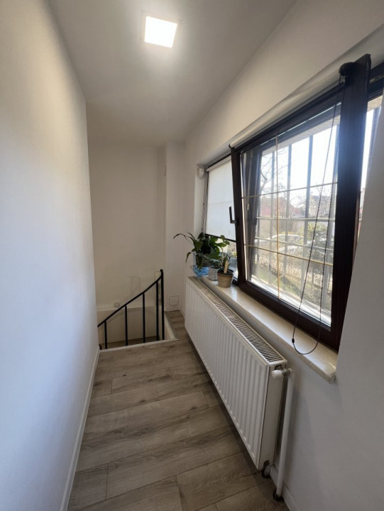 Apartament cu 4 camere de vanzare in zona Fabric 18, foxfort.ro