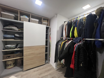 Apartament cu 4 camere de vanzare in zona Fabric imagine mica 11, foxfort.ro