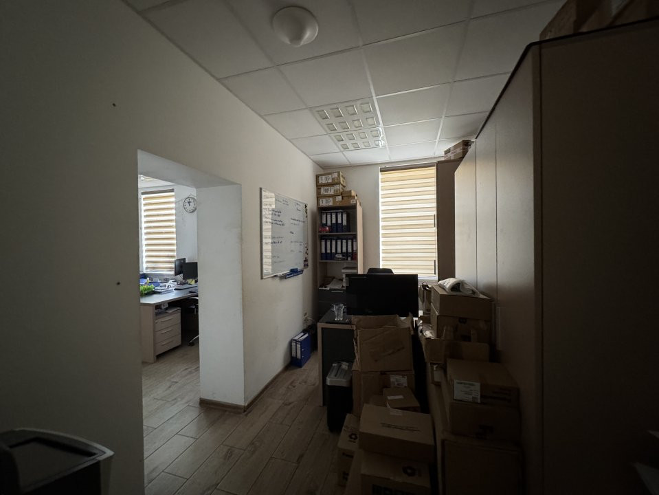 Comision 0, Birouri + hala depozitare si curte 2053 mp, - ID C7998 5, foxfort.ro