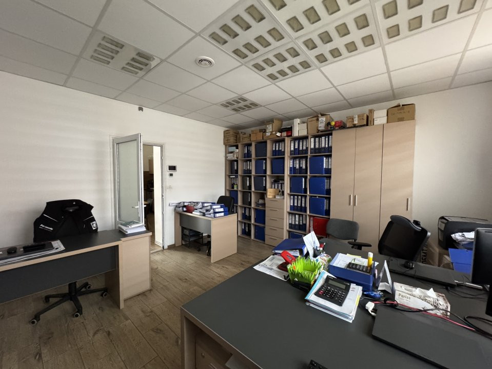 Comision 0, Birouri + hala depozitare si curte 2053 mp, - ID C7998 7, foxfort.ro