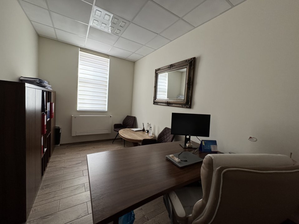 Comision 0, Birouri + hala depozitare si curte 2053 mp, - ID C7998 9, foxfort.ro