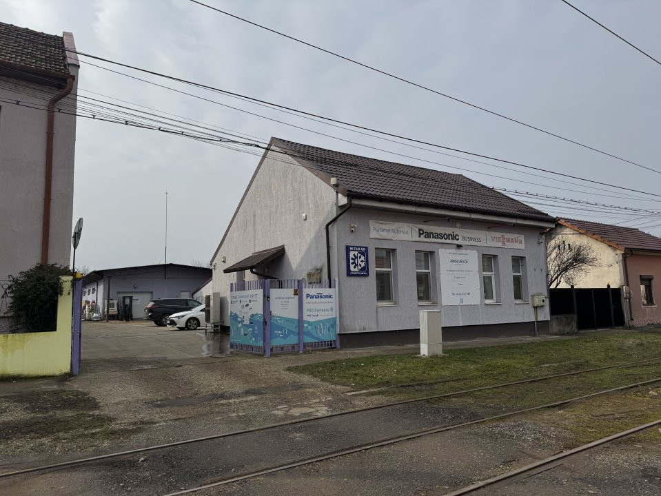 Comision 0, Birouri + hala depozitare si curte 2053 mp, - ID C7998 15, foxfort.ro