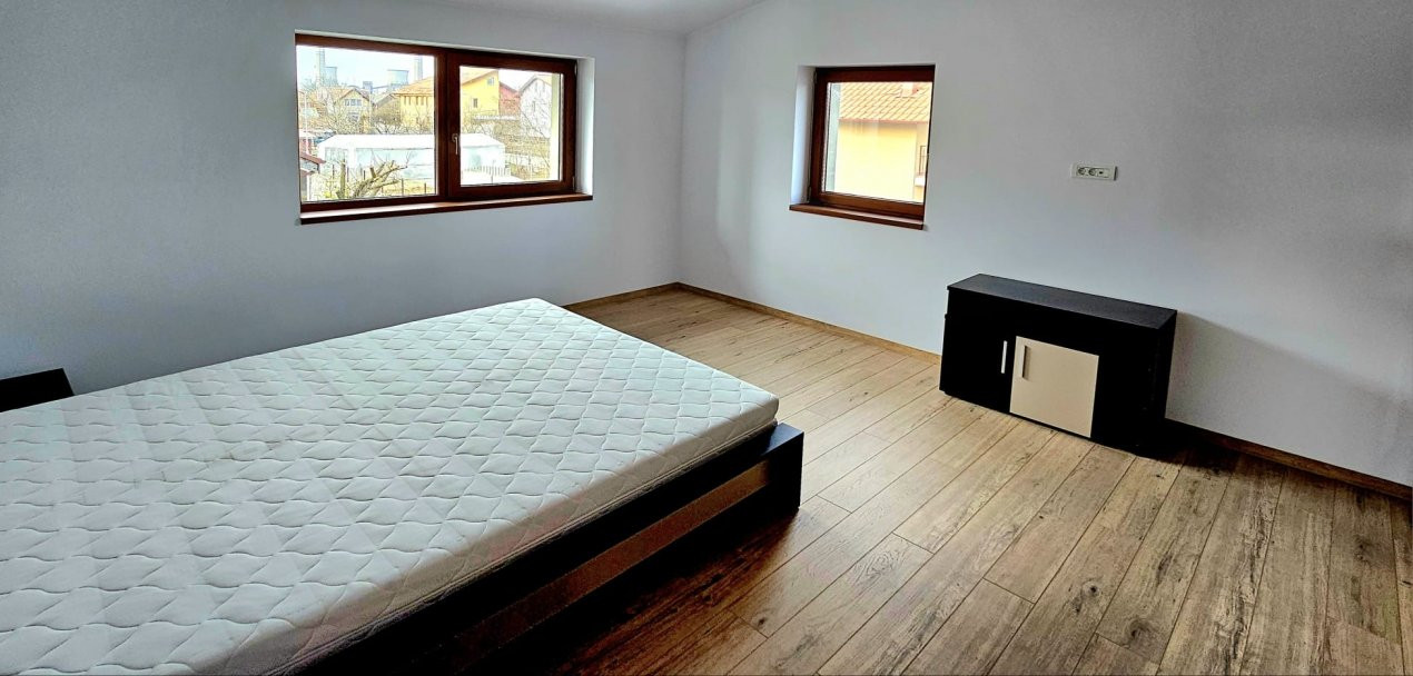 Casa individuala 5 camere, 190 mp, in Chisoda vatra satului 5, foxfort.ro