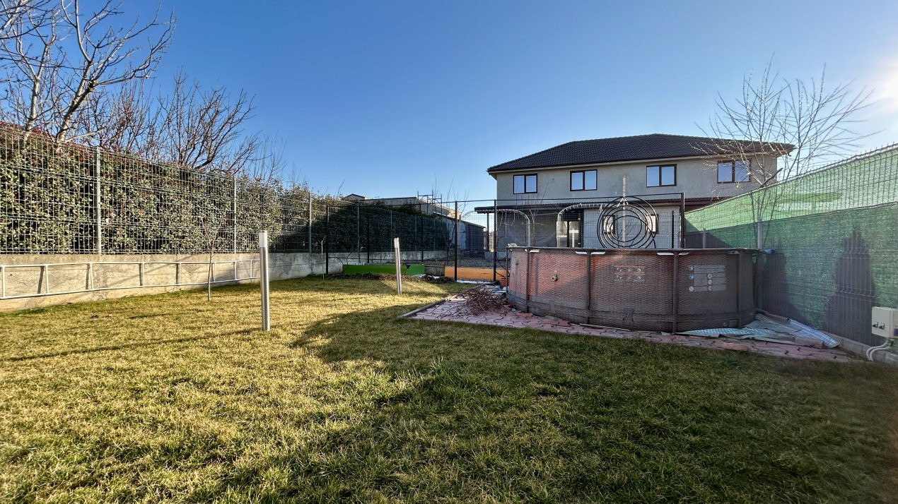 Duplex cu 3 camere si teren de 300 mp, zona Dumbravita 2, foxfort.ro