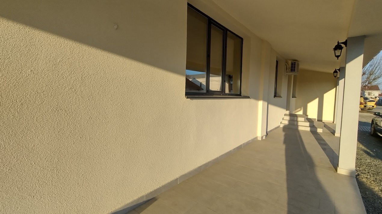 Spatiu Comercial de inchiriat, 113 mp, Sacalaz - pozitionare excelenta 13, foxfort.ro