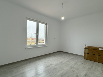 Duplex Mosnita cu 4 camere si teren de 350 mp  imagine mica 12, foxfort.ro