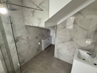 Duplex Mosnita cu 4 camere si teren de 350 mp  imagine mica 19, foxfort.ro