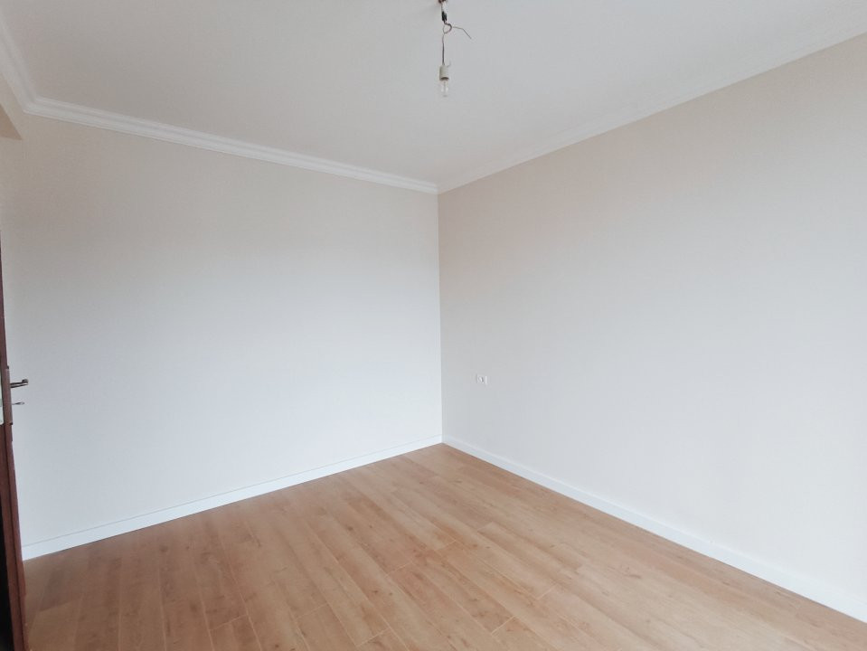 Casa insiruita cu 4 camere Parter + Etaj, in Giroc - V7700 5, foxfort.ro