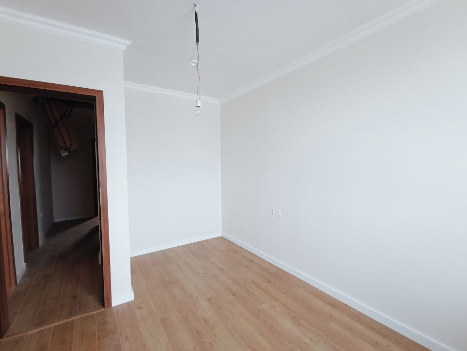 Casa insiruita cu 4 camere Parter + Etaj, in Giroc - V7700 17, foxfort.ro