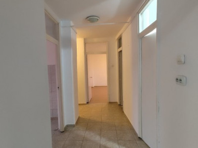De inchiriat apartament cu 2 camere in Timisoara, zona Modern imagine mica 3, foxfort.ro