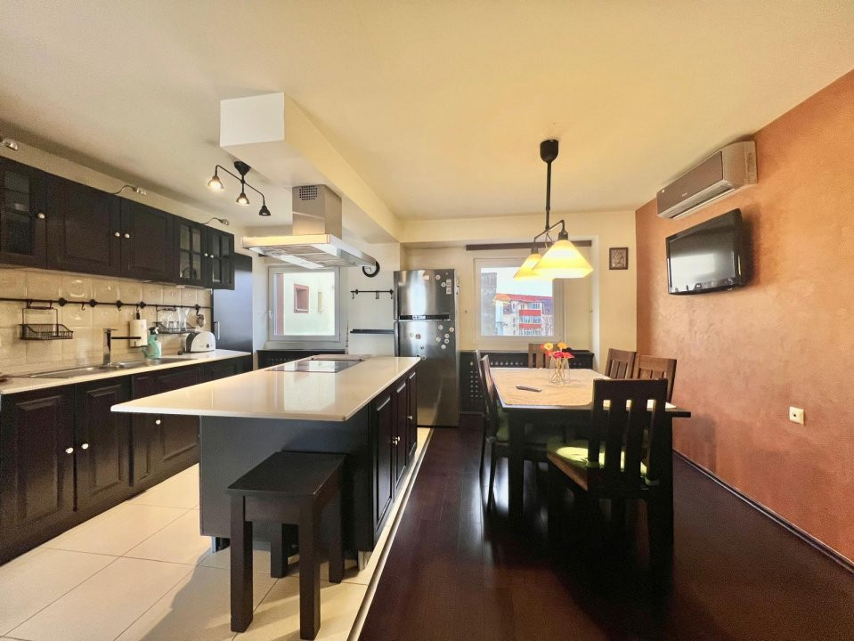 COMISION 0 % Apartament cu 3 camere, etaj 4 de vanzare, zona Dambovita 2, foxfort.ro