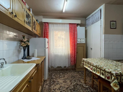 Apartament 2 camere de vanzare, zona Dambovita imagine mica 5, foxfort.ro