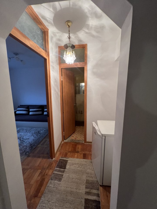 Apartament cu 4 camere, semidecomandat Zona Girocului  20, foxfort.ro