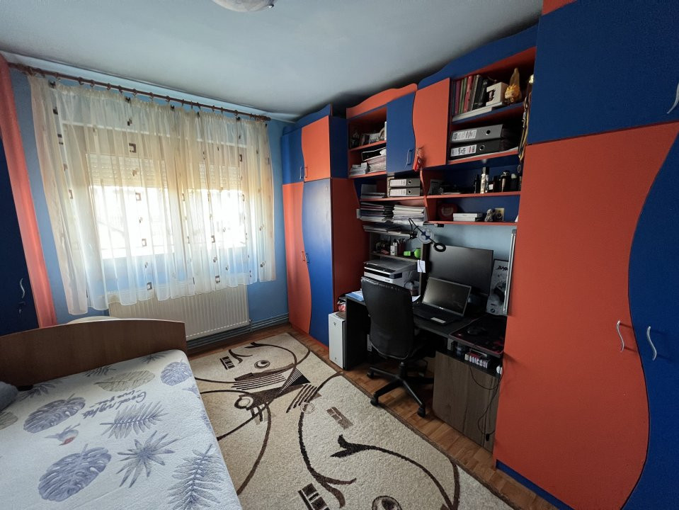 Apartament cu 2 camere decomandat - zona Iosefin 12, foxfort.ro