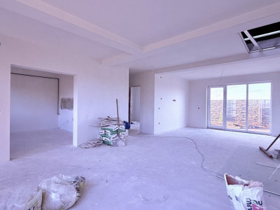 Casa tip triplex cu 2 camere de vanzare in Sanandrei imagine mica 2, foxfort.ro