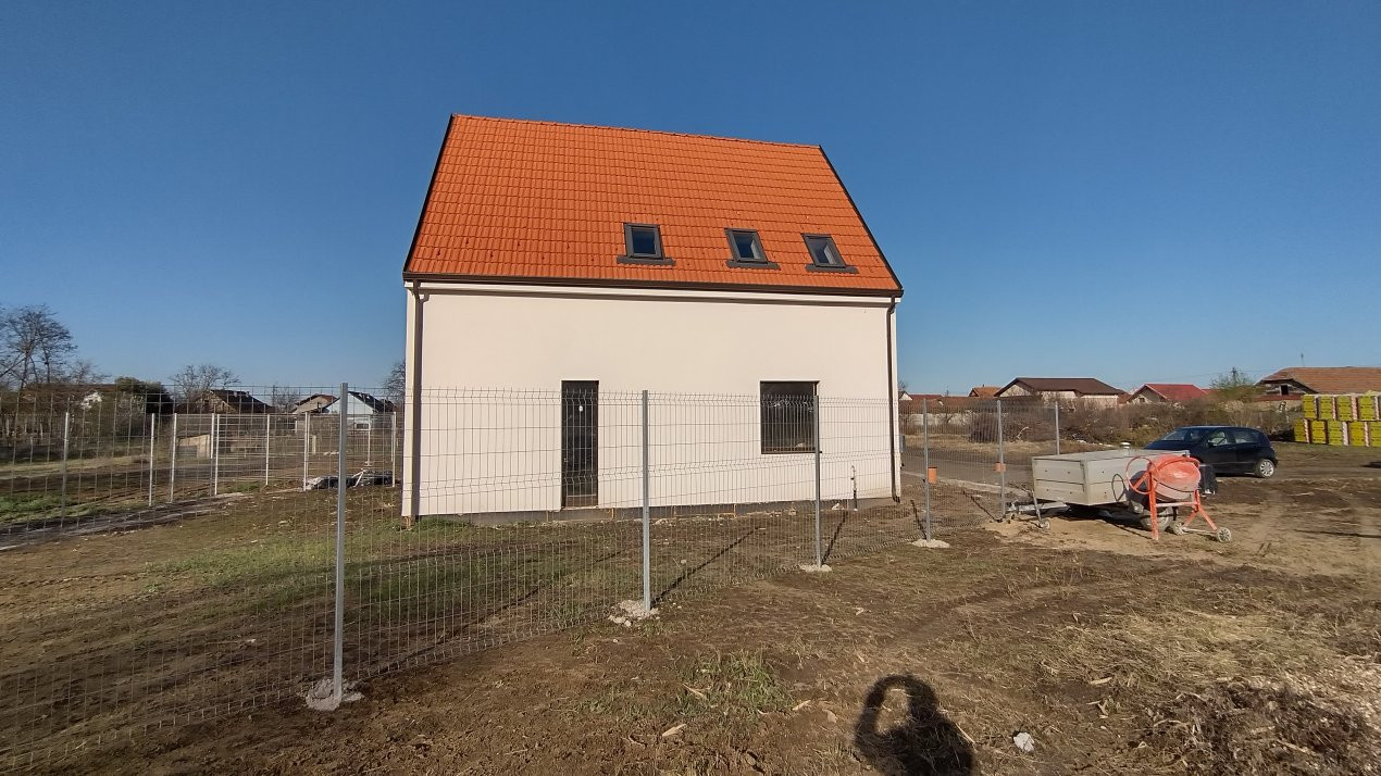 Duplex 4 camere de vanzare, Sacalaz - toate utilitatiile 2, foxfort.ro