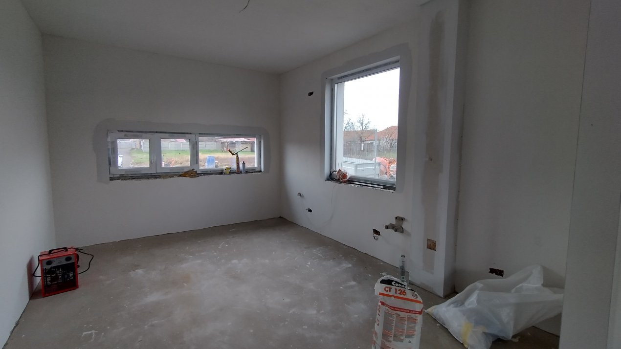 Duplex 4 camere de vanzare, Sacalaz - toate utilitatiile 4, foxfort.ro