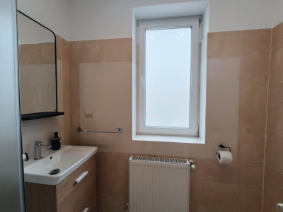 Apartamente cochete cu 2 si 3 camere de inchiriat – confort si eleganta - C8079 imagine mica 8, foxfort.ro