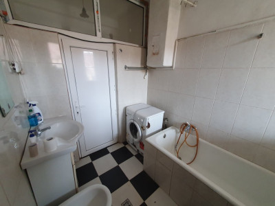 Casa individuala cu 6 camere si teren de 500 mp - zona Kiriac imagine mica 9, foxfort.ro