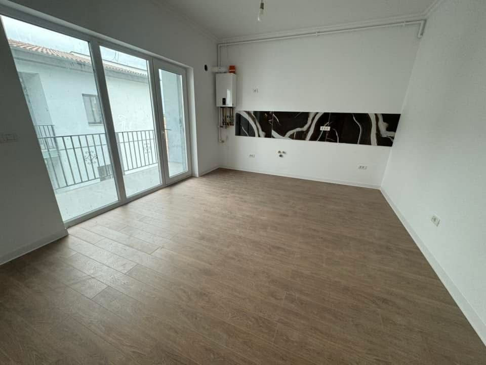 Apartament cu 2 camere open space cu gradina 63 mp, in Giroc 1, foxfort.ro