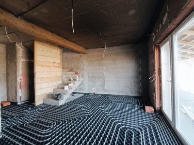 Duplex 4 camere si teren de 300 mp - zona Mosnita Veche imagine mica 2, foxfort.ro