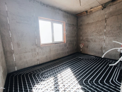 Duplex 4 camere si teren de 300 mp - zona Mosnita Veche imagine mica 14, foxfort.ro