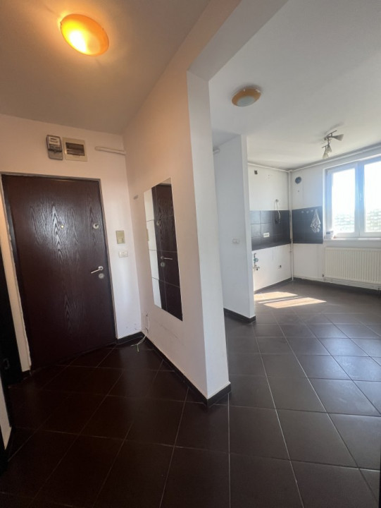 Apartament cu 3 camere decomandat, zona Girocului 1, foxfort.ro
