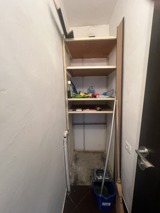 Apartament cu 3 camere decomandat, zona Girocului 11, foxfort.ro