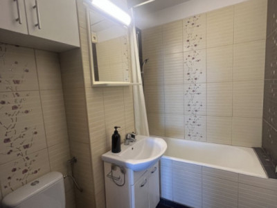 Apartament cu 3 camere decomandat, zona Girocului imagine mica 9, foxfort.ro