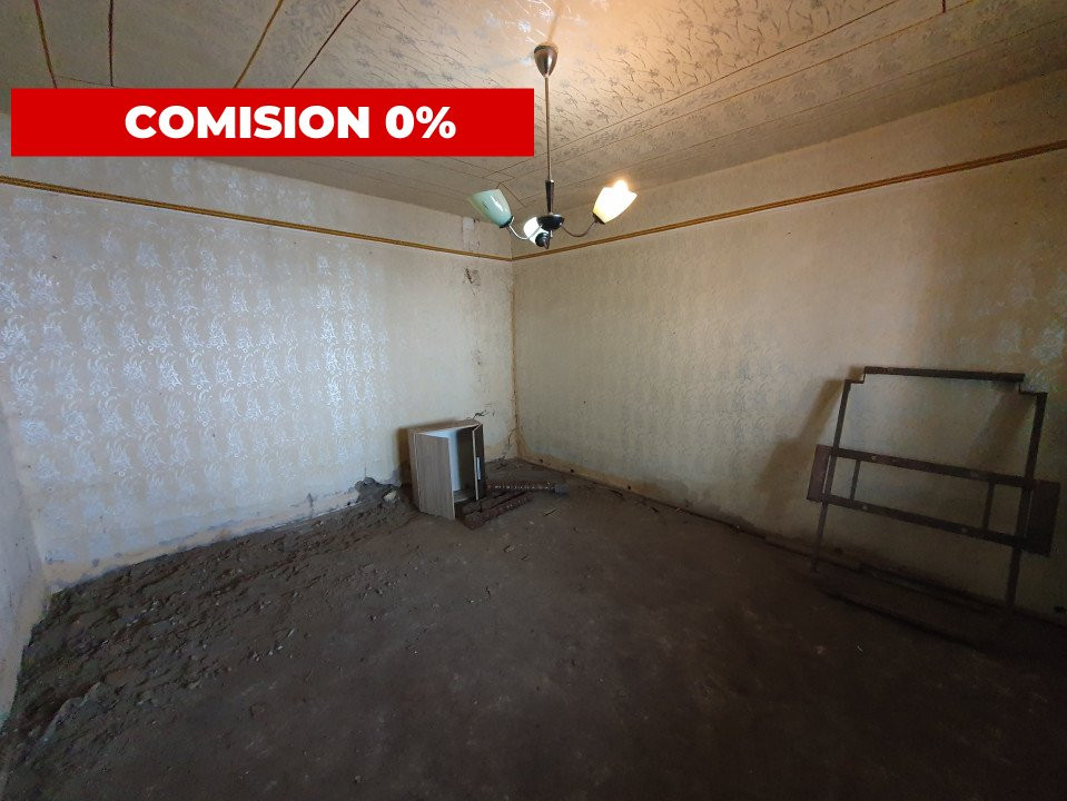 COMISION 0% Casa individuala cu teren de 3930 mp - Padureni 14, foxfort.ro