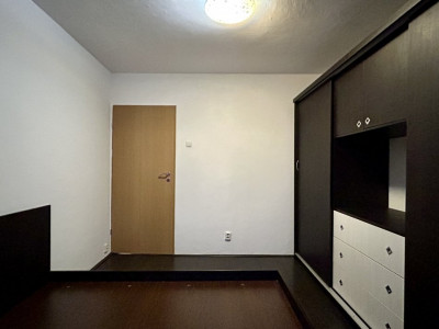 Apartament cu 3 camere si 2 bai, zona Lipovei imagine mica 4, foxfort.ro