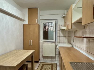 Apartament cu 3 camere si 2 bai, zona Lipovei imagine mica 7, foxfort.ro