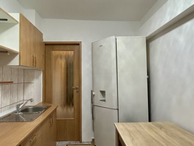 Apartament cu 3 camere si 2 bai, zona Lipovei imagine mica 8, foxfort.ro