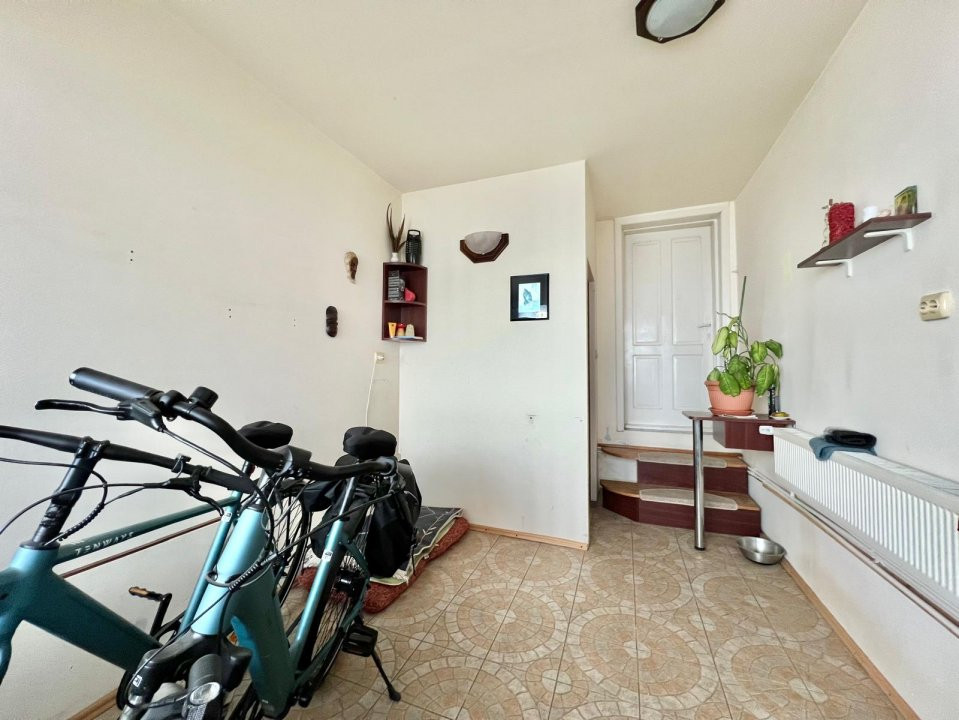 COMISION 0% Casa insiruita cu 6 camere, de vanzare, zona Freidorf 7, foxfort.ro