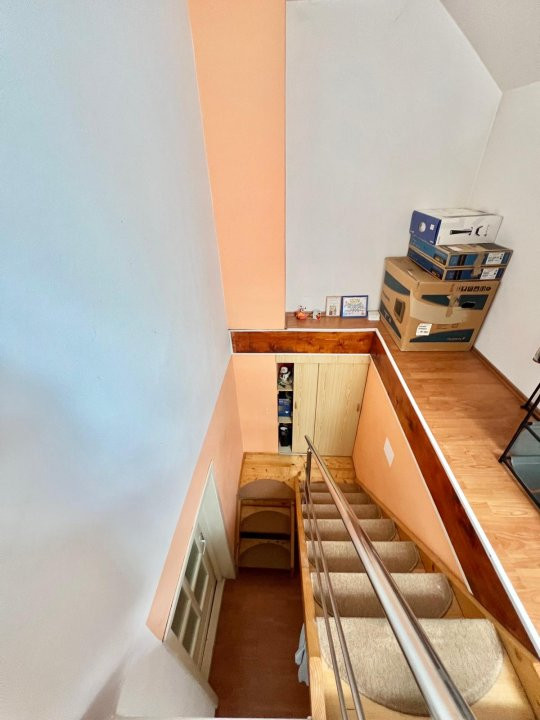 COMISION 0% Casa insiruita cu 6 camere, de vanzare, zona Freidorf 15, foxfort.ro