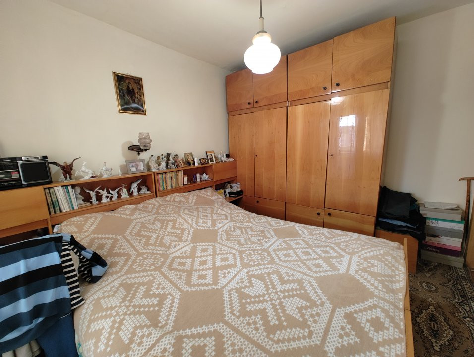 Apartament cu 3 camere de vanzare in Timisoara, zona Dambovita 4, foxfort.ro