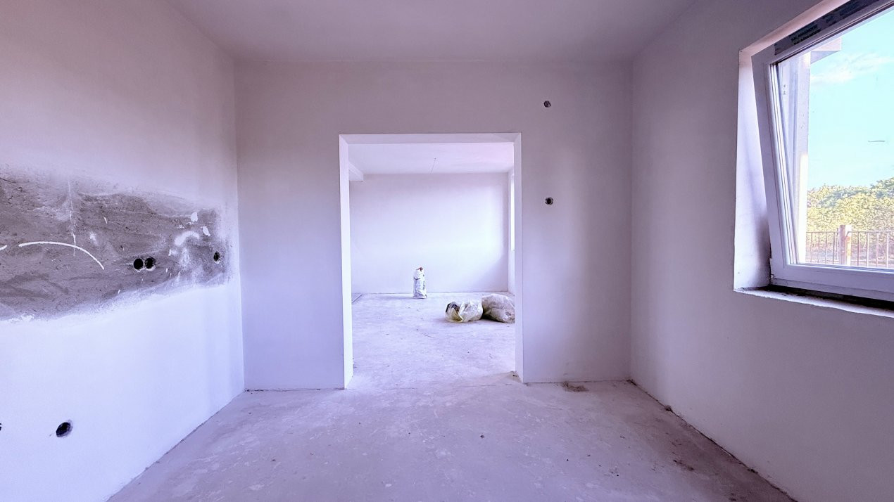 Casa tip triplex, cu 2 camere, de vanzare in Sanandrei. 6, foxfort.ro