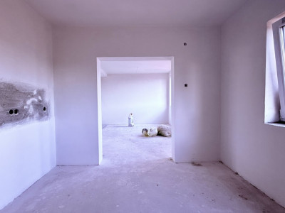 Casa tip triplex, cu 2 camere, de vanzare in Sanandrei. imagine mica 6, foxfort.ro