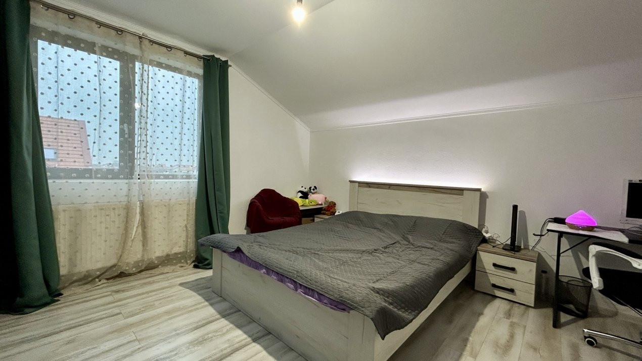 Duplex de vanzare 3 camere finalizat -  Sanandrei 2, foxfort.ro