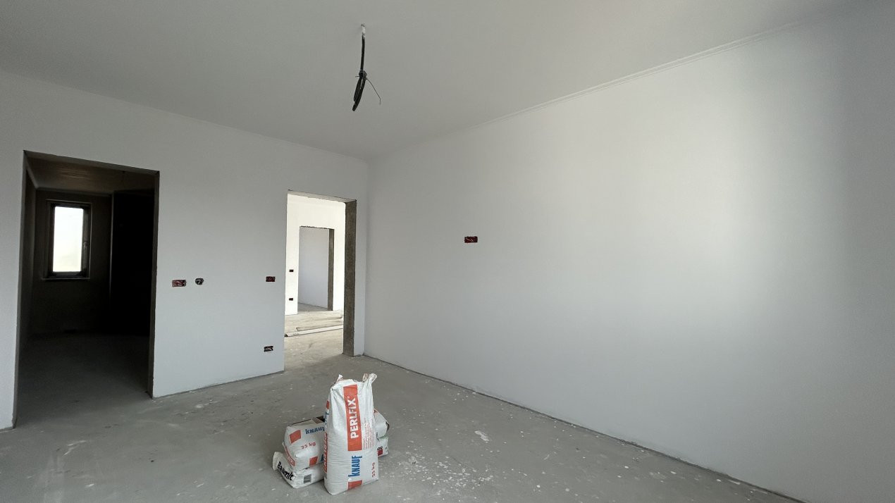 Duplex cu 3 camere, de vanzare in Sanandrei 7, foxfort.ro