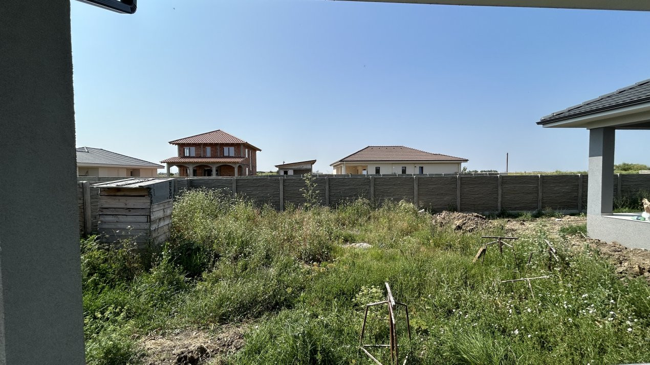 Duplex cu 3 camere, de vanzare in Sanandrei 10, foxfort.ro