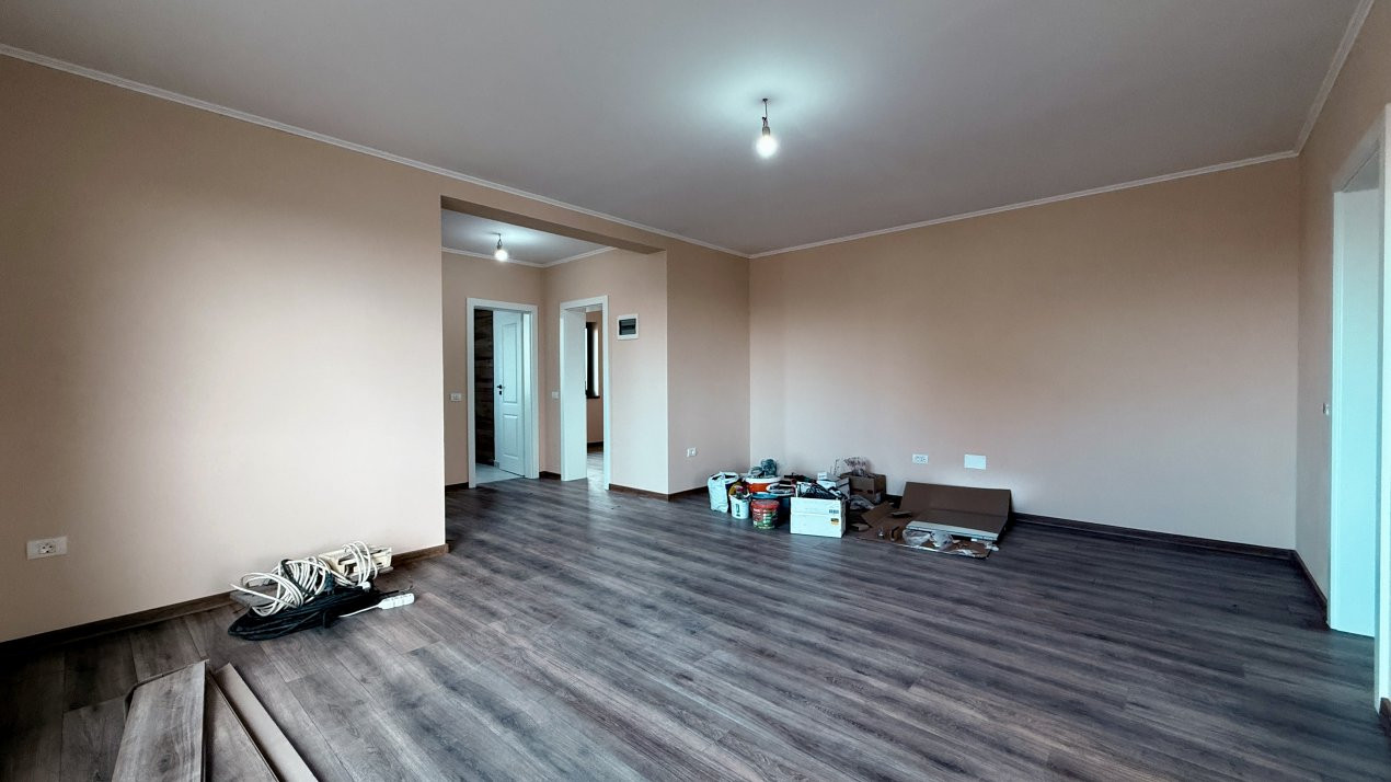 Duplex cu 3 camere, de vanzare in Sanandrei 3, foxfort.ro