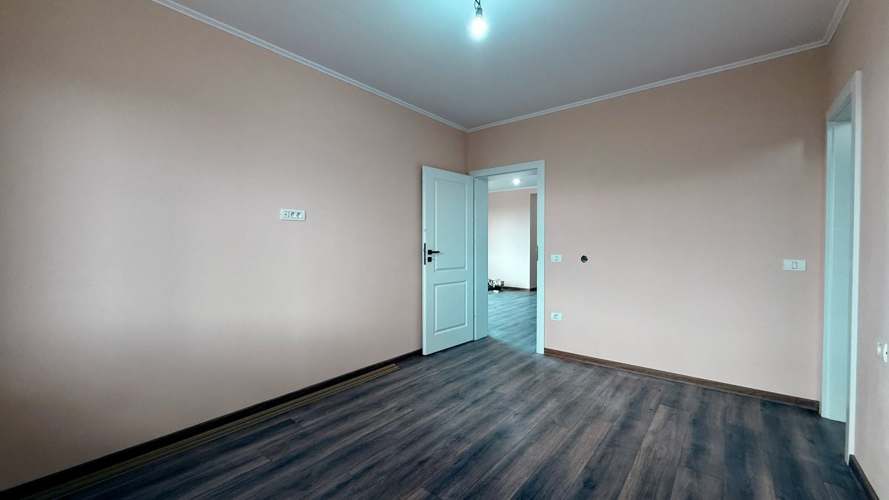 Duplex cu 3 camere, de vanzare in Sanandrei 7, foxfort.ro