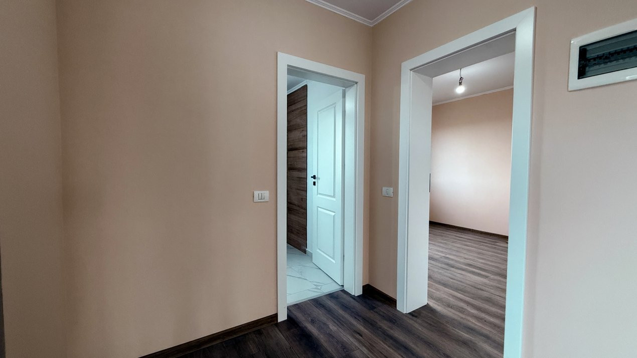 Duplex cu 3 camere, de vanzare in Sanandrei 10, foxfort.ro